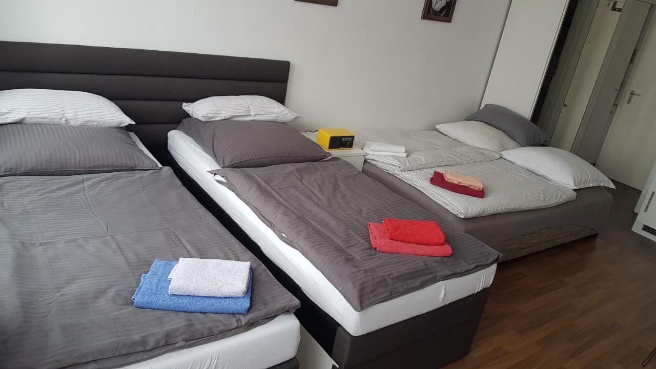 Sonniges Modernes Appartement Hoehenberg Cologne Exterior photo